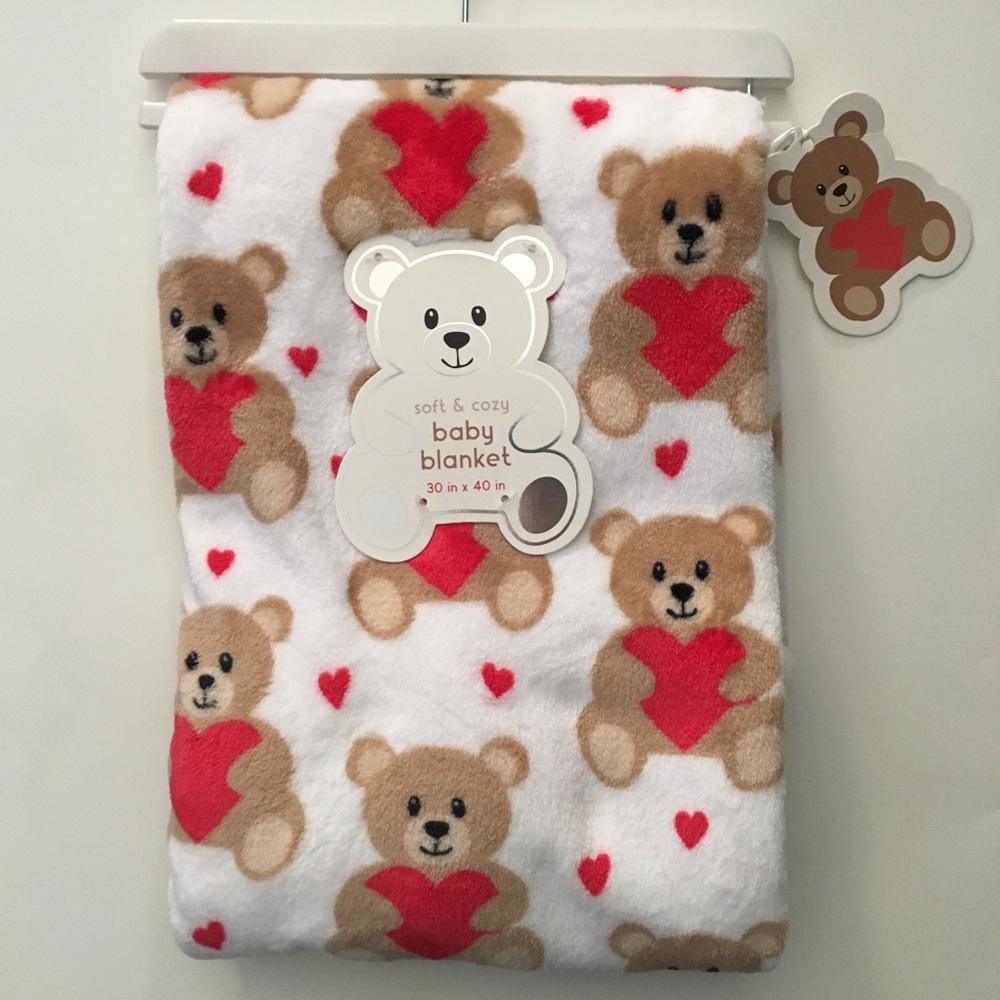 NEW Baby Blanket Soft Warm Cozy Teddy Bear Red Valentines Hearts Print